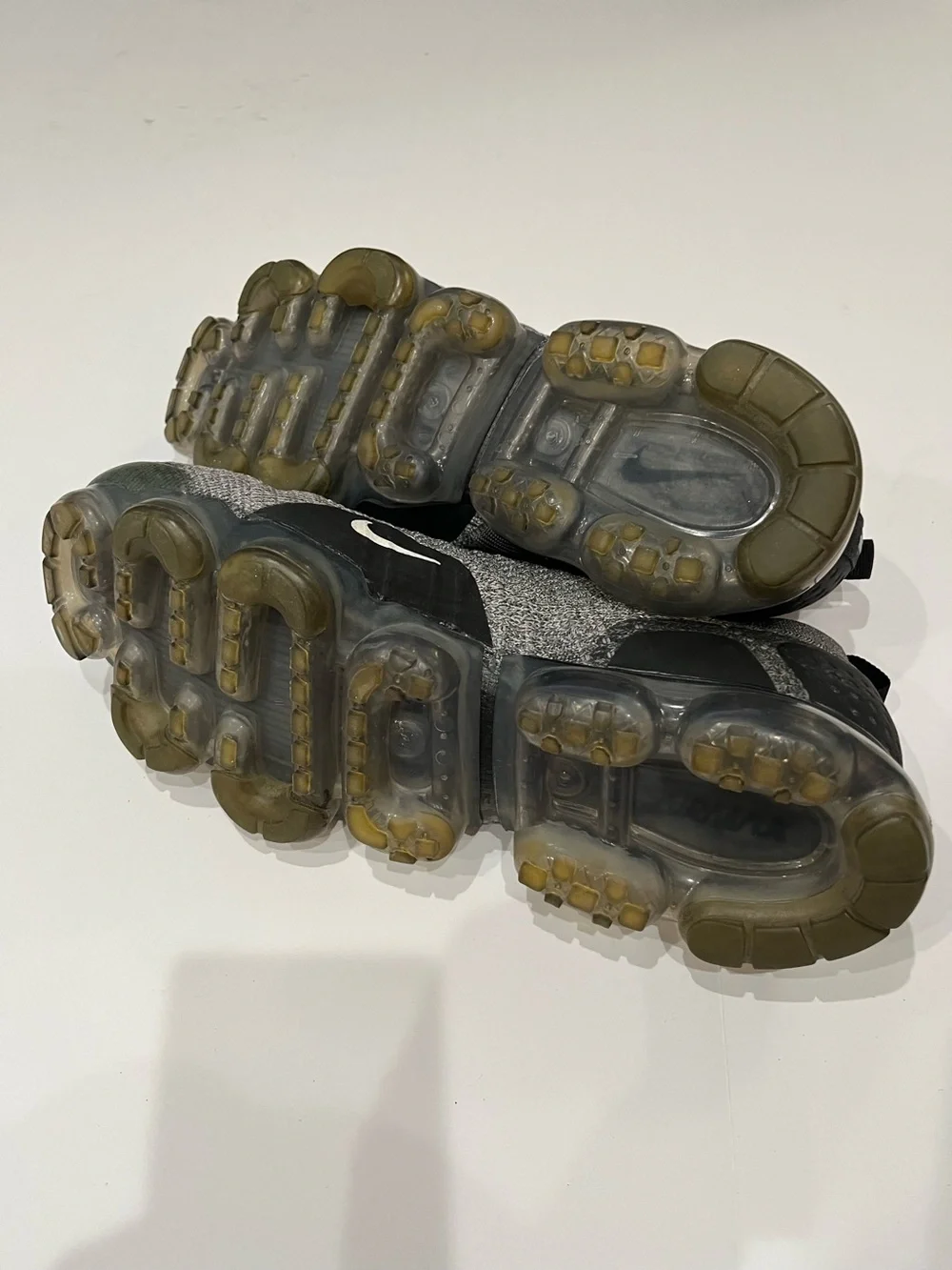 Nike VaporMax Flyknit Charcoal/Black Sneaker‎ Sz. 11